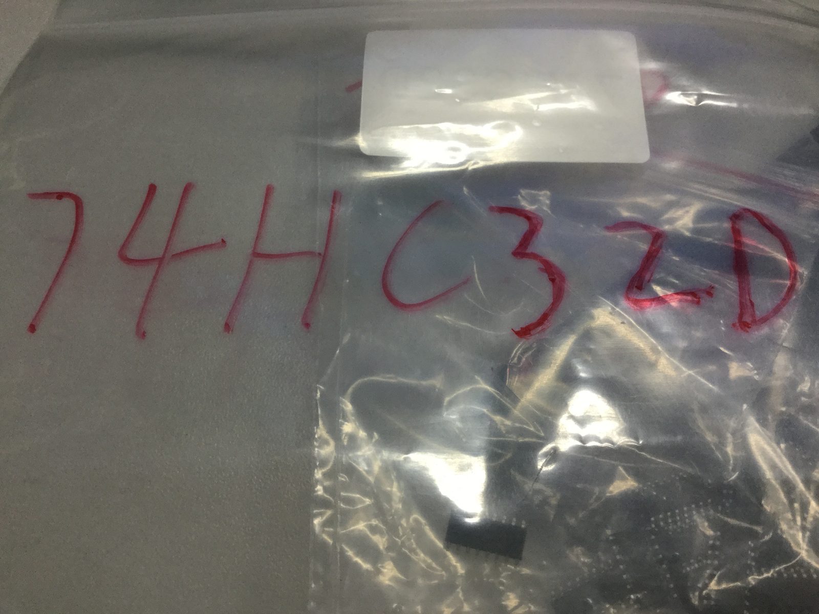 74HC32D