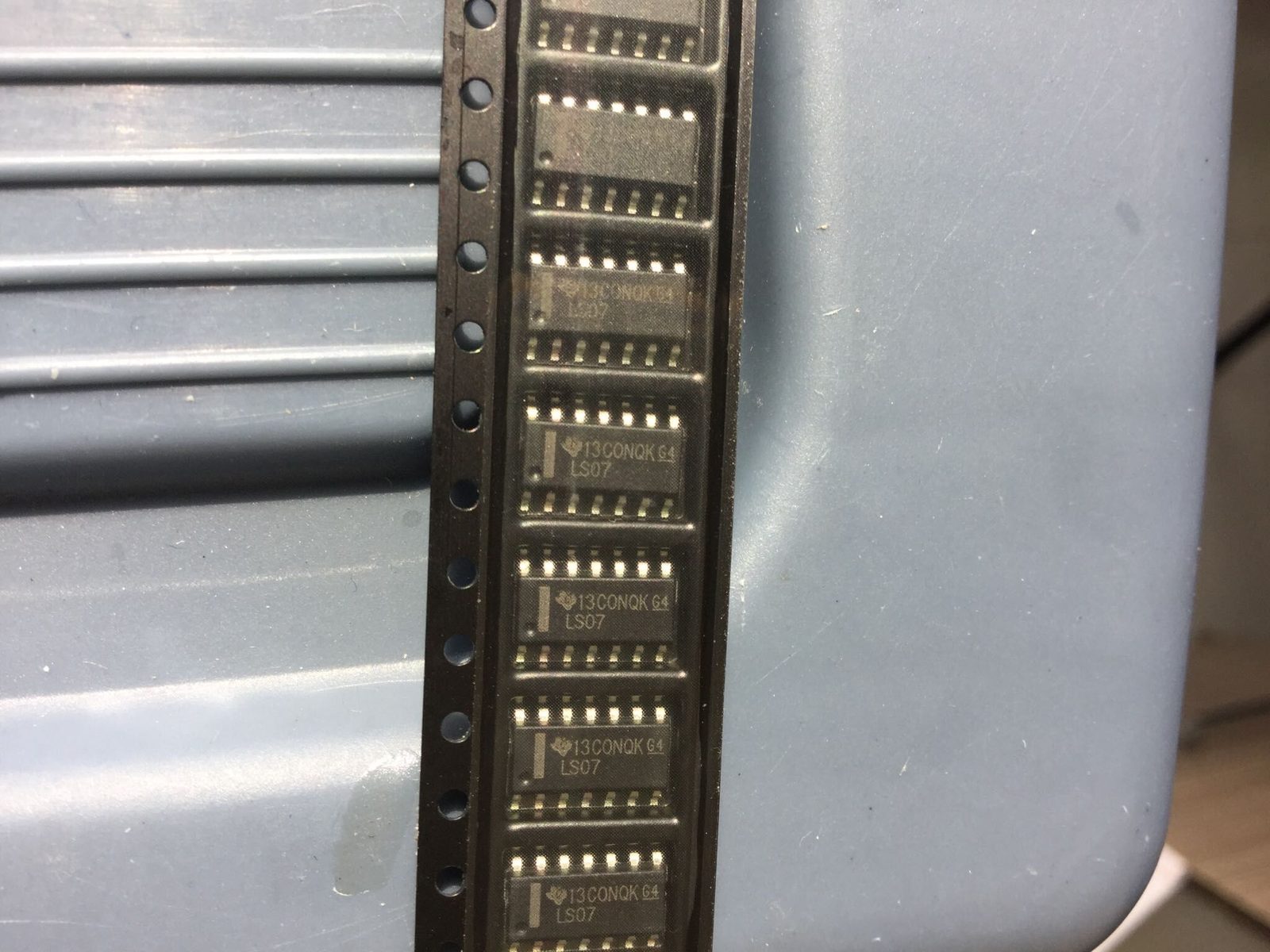 74ls07