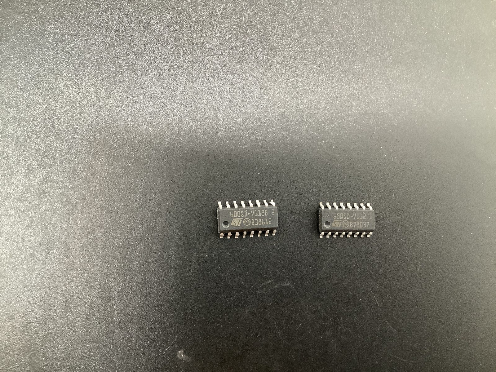 600SD-V112