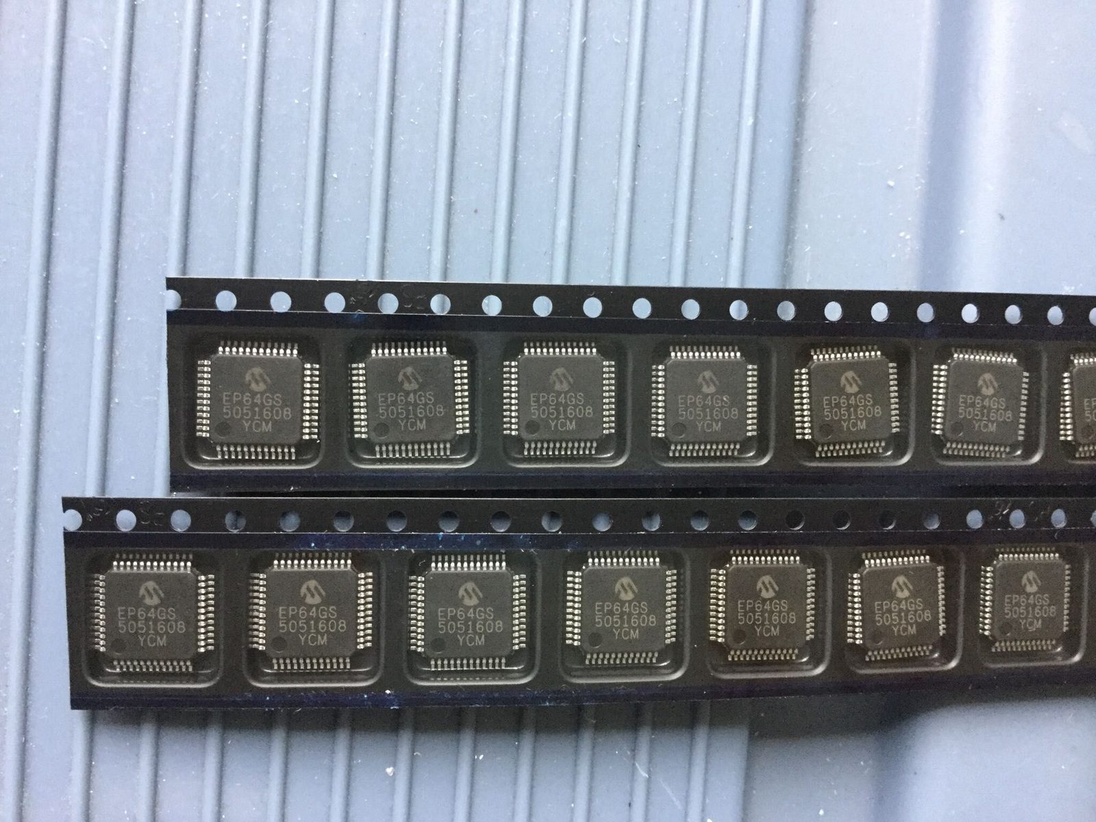 dspic33ep64GS505-qfp48