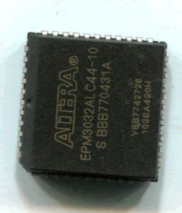 EPM3032ALC44