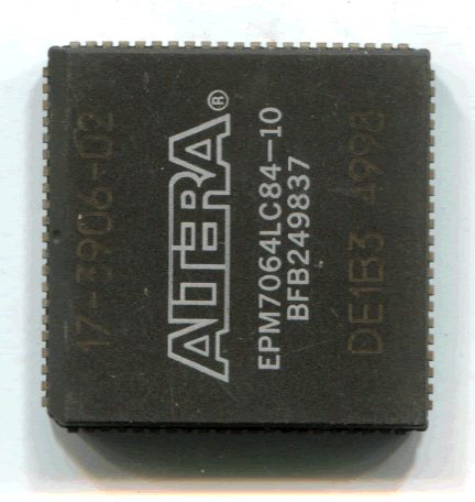 EPM7064LC84