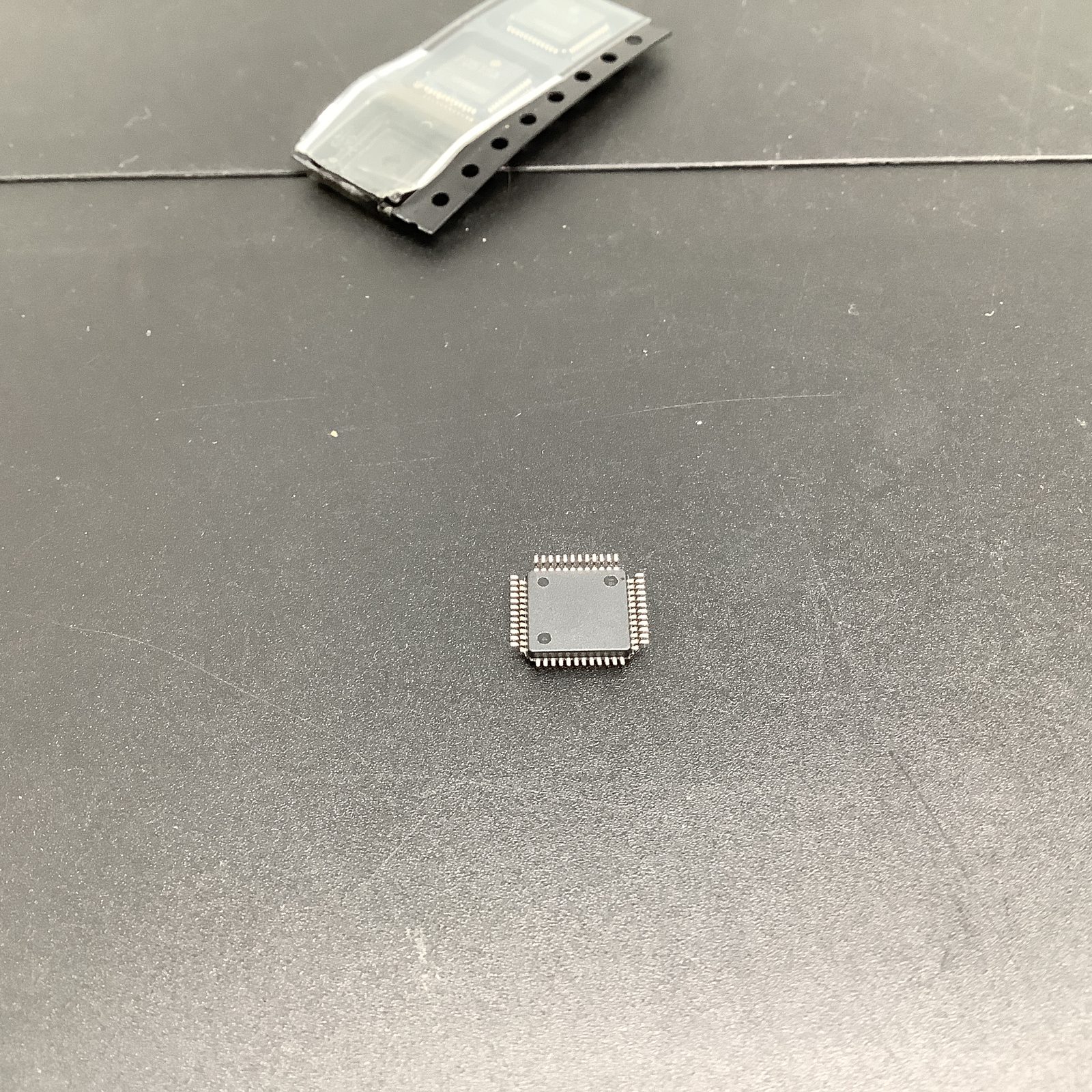 F2133AFA20V