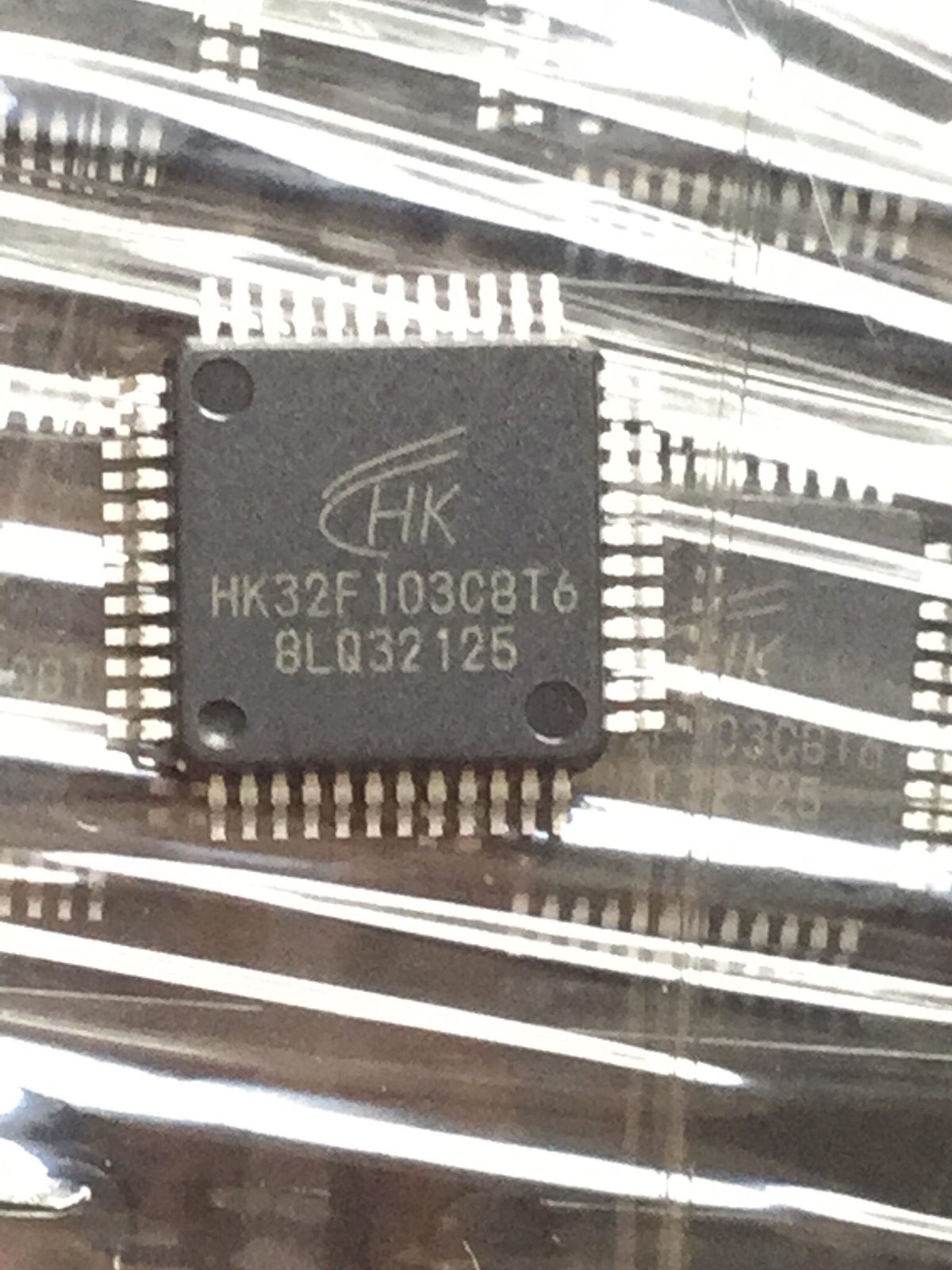 HK32F103C8T6
