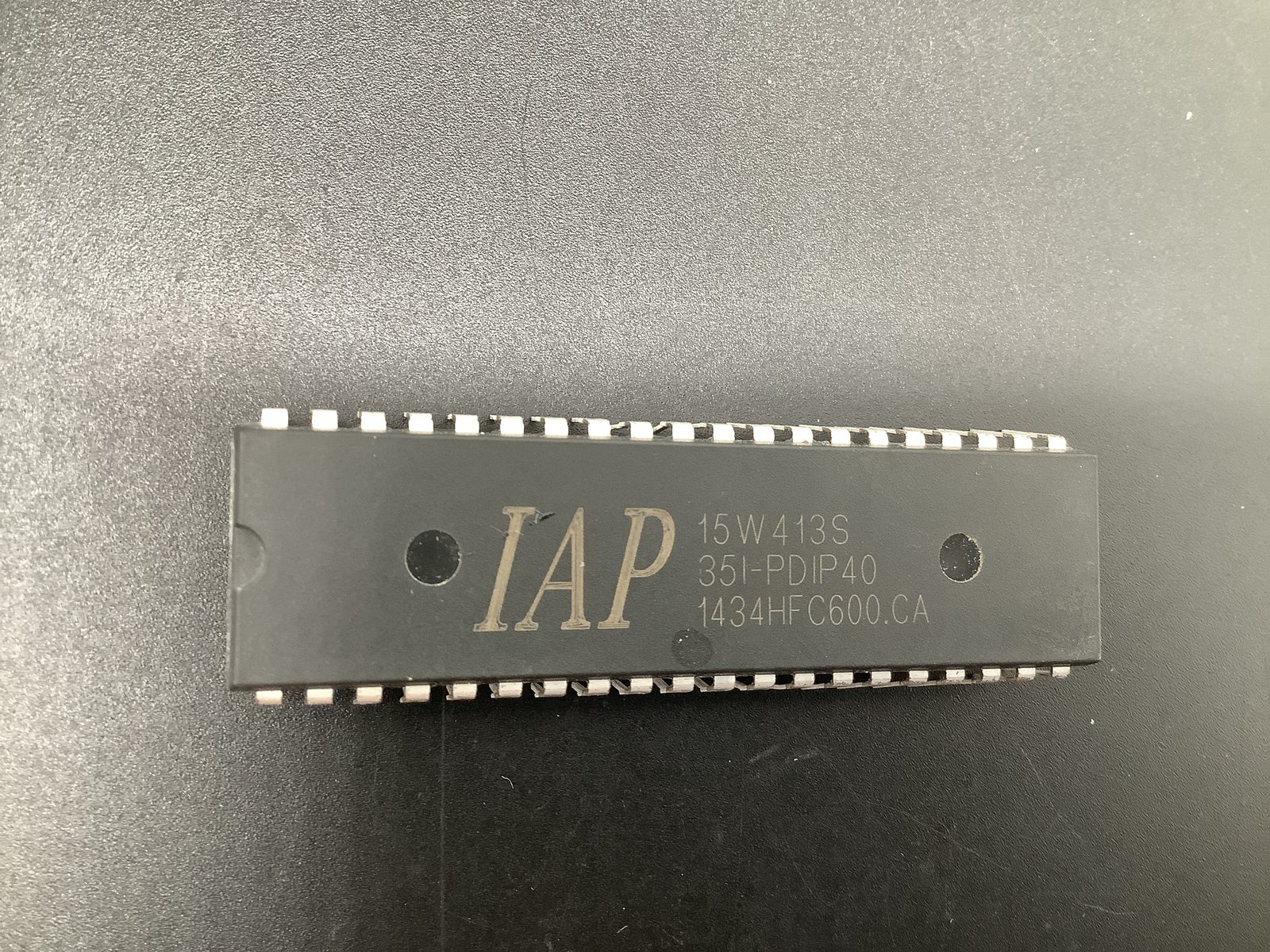 IAP15W413S-35I-PDIP40
