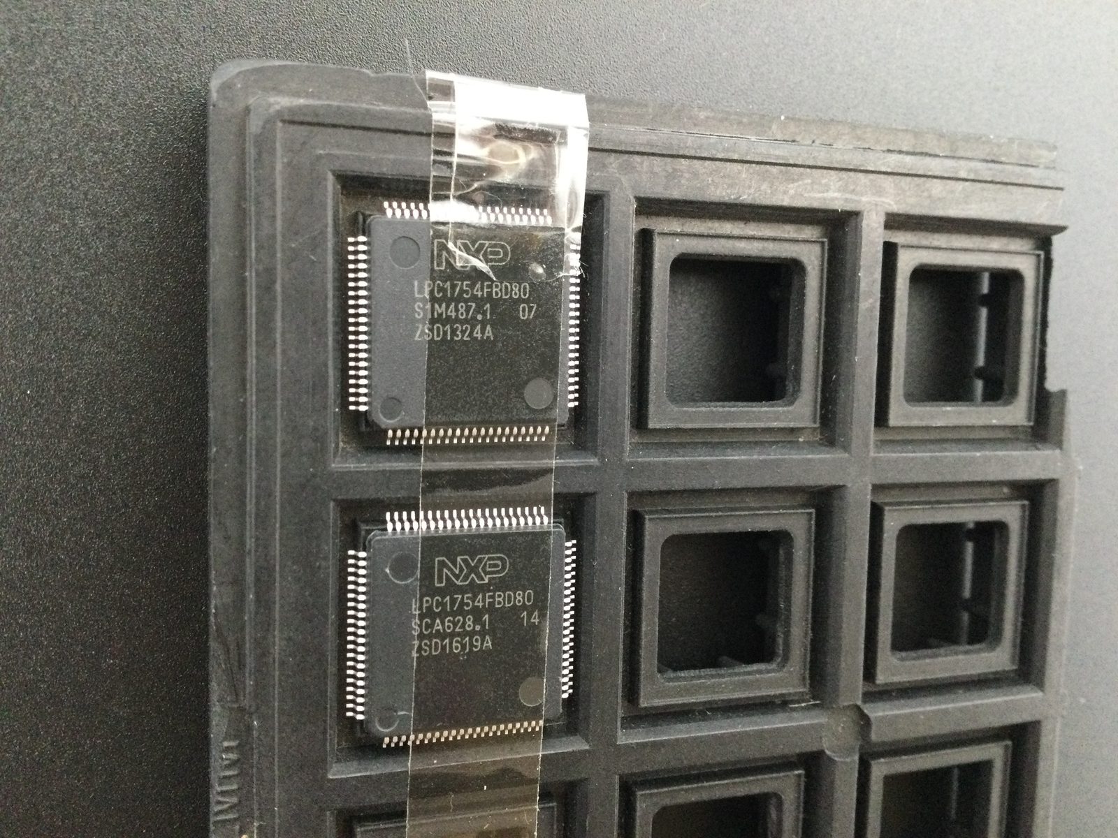 LPC1754FBD80