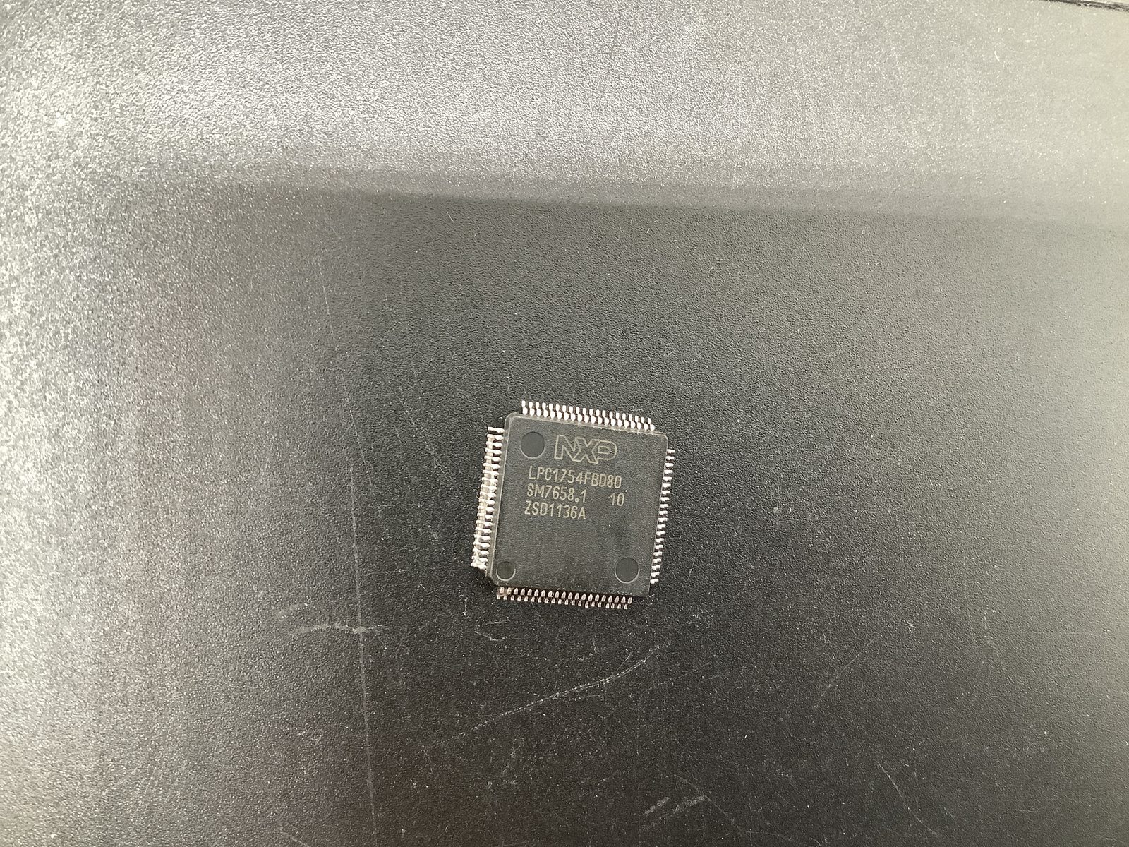 LPC1754FBD80