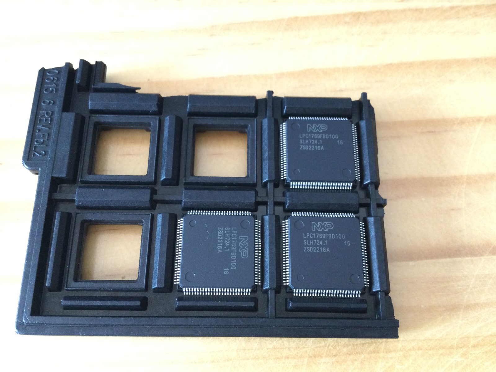LPC1769FBD100