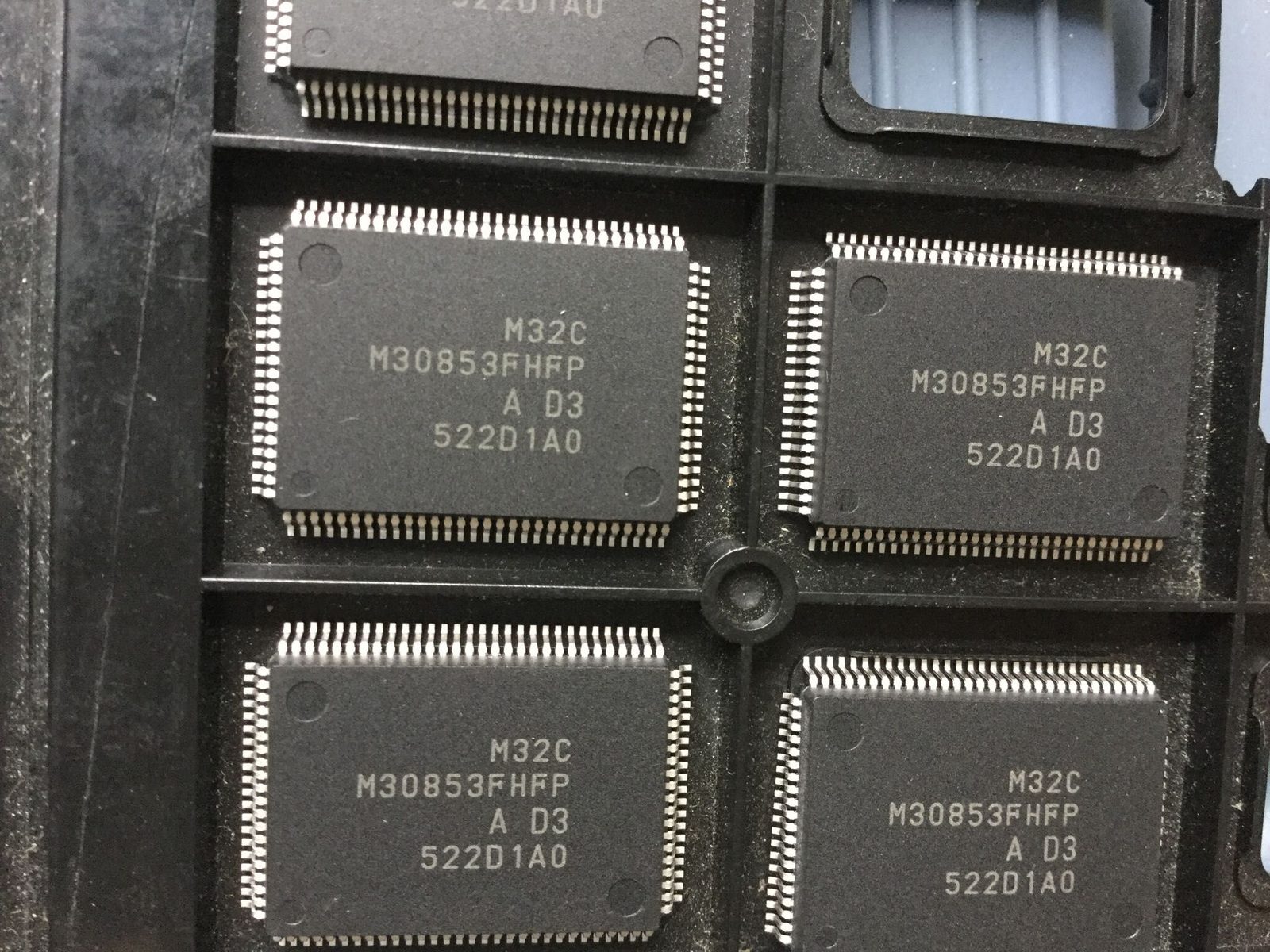 m30853fhfp