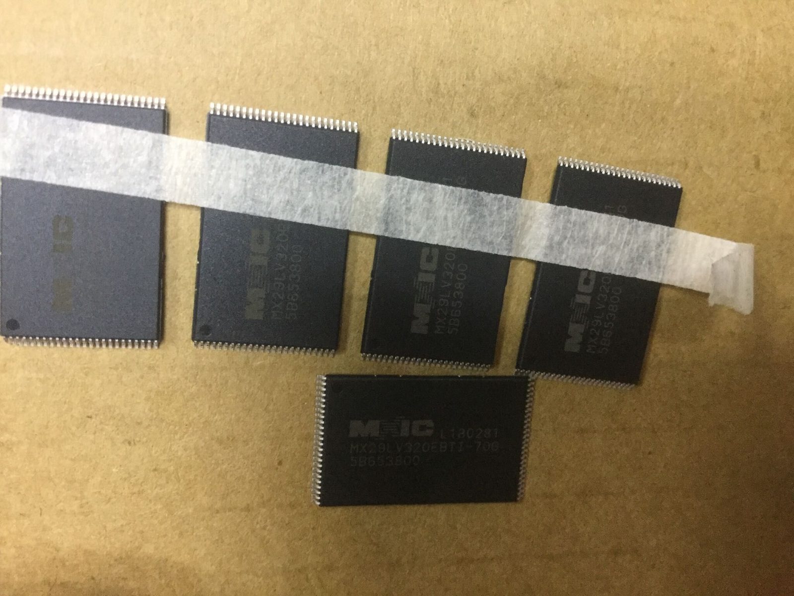 MX29LV320EBTI-70G