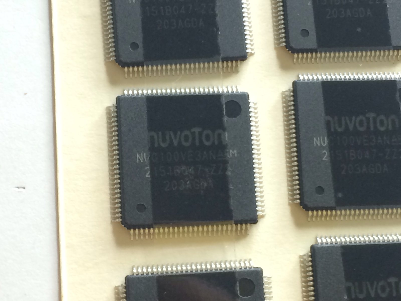 nuc100ve3an