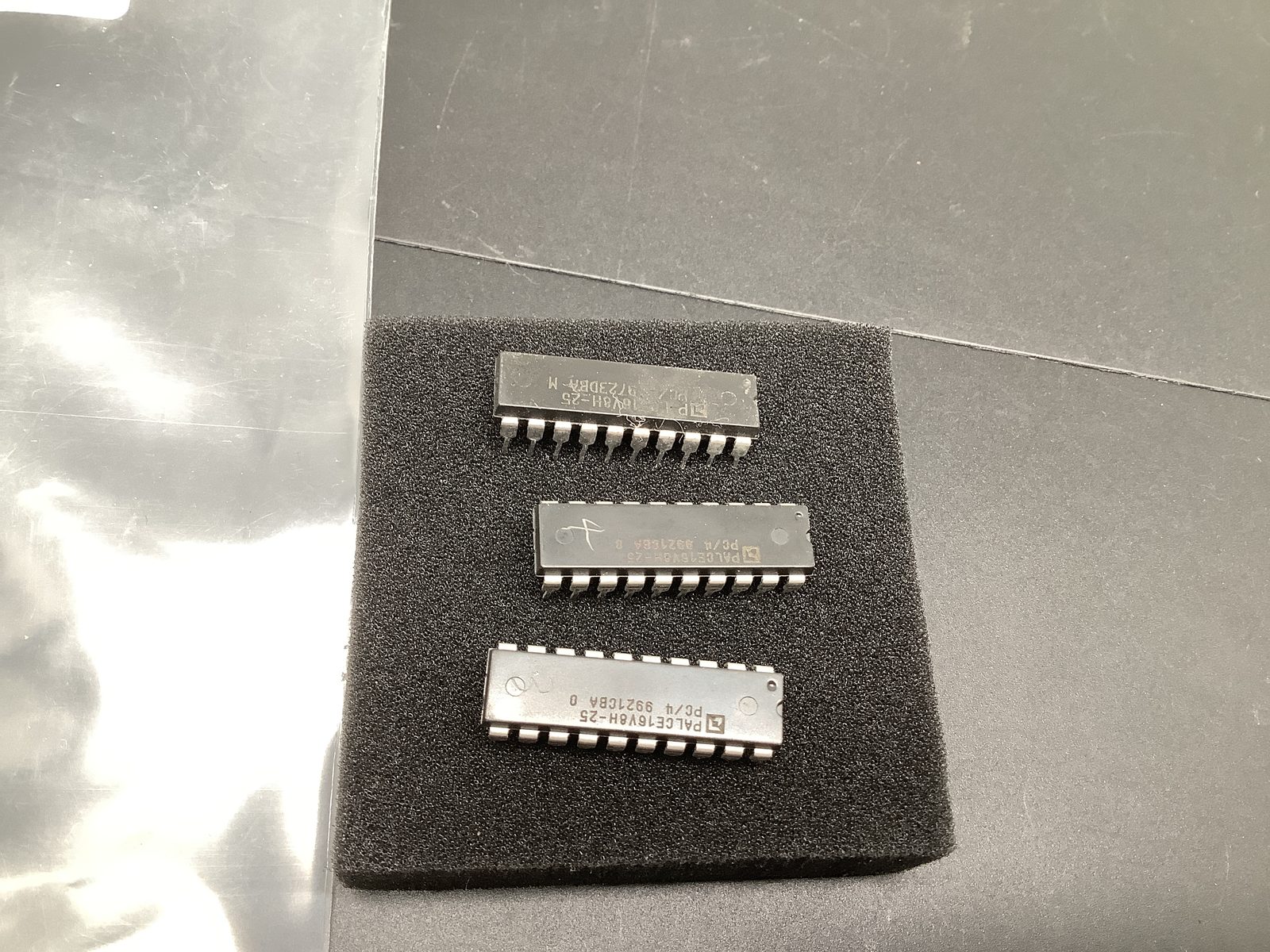 PALCE16V8H-25PC/4
