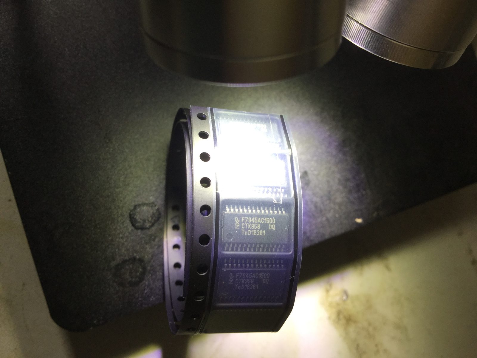 pcf7945ac1500