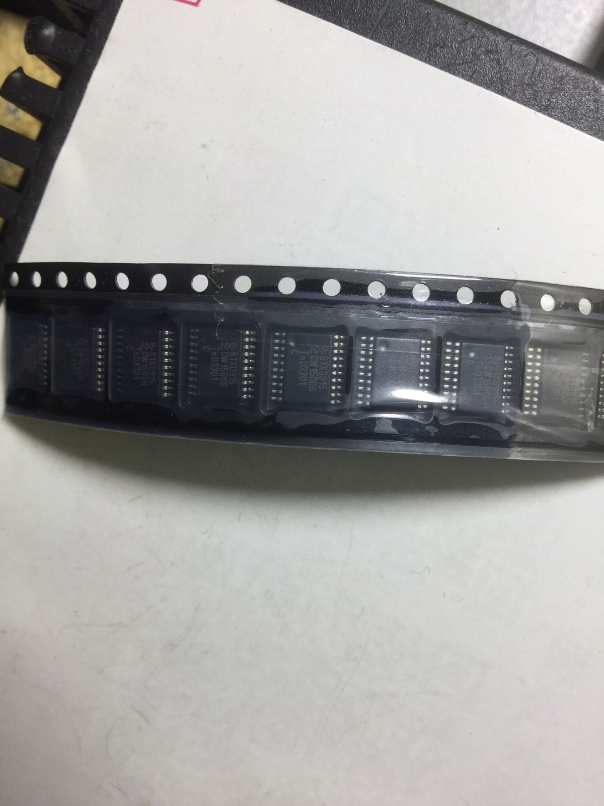 pcf7961xtt