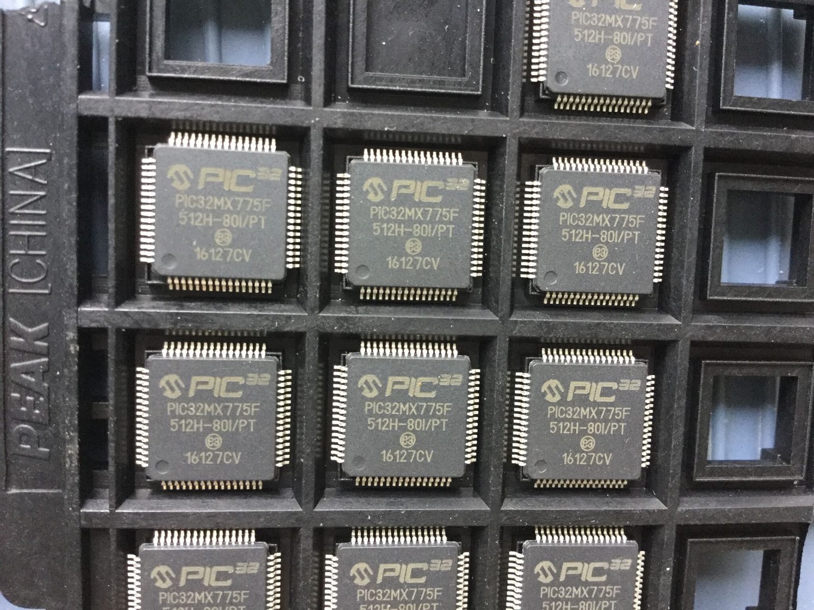 PIC32MX775F512H-80I-PT