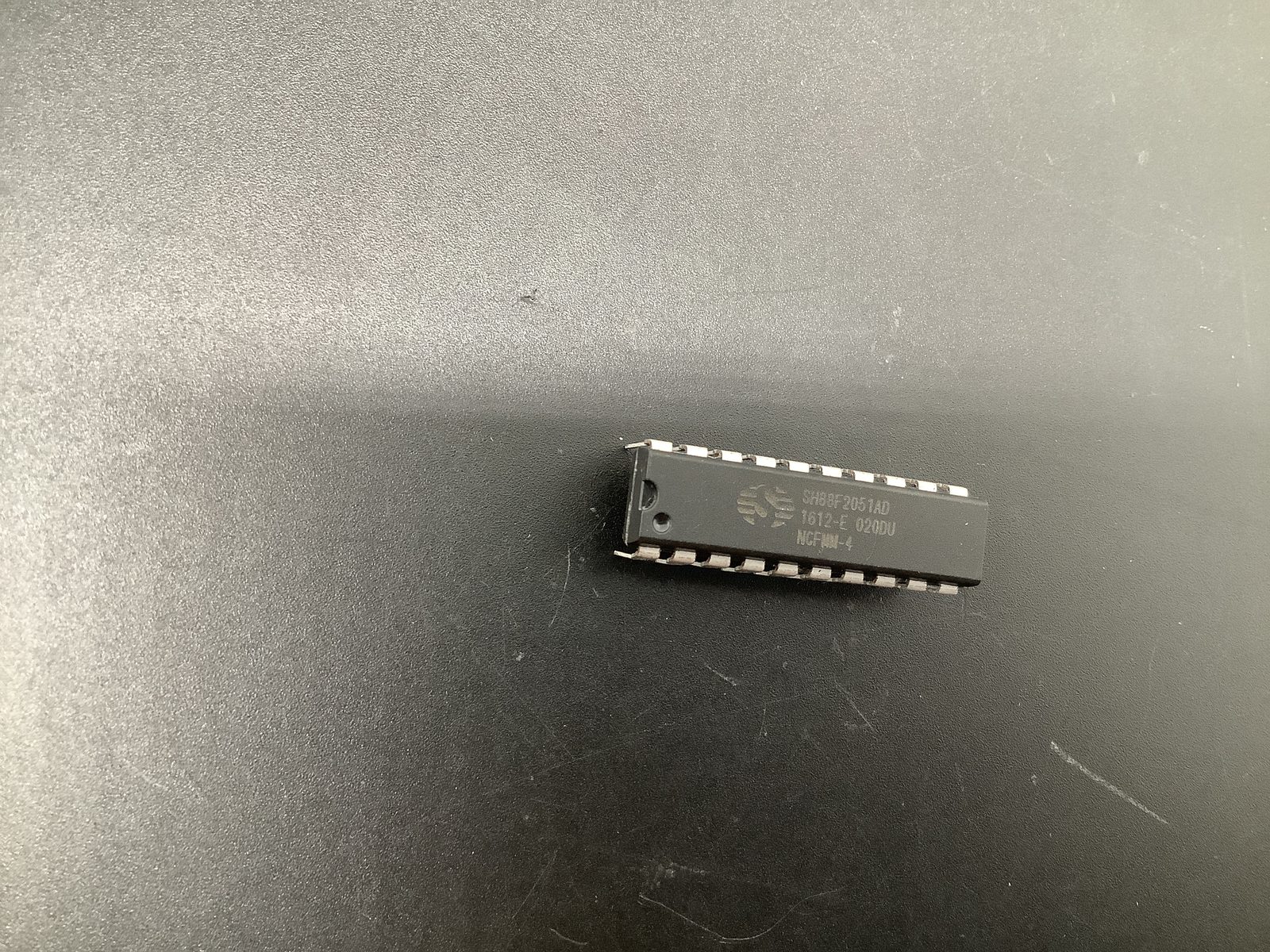 SH88F2051AD
