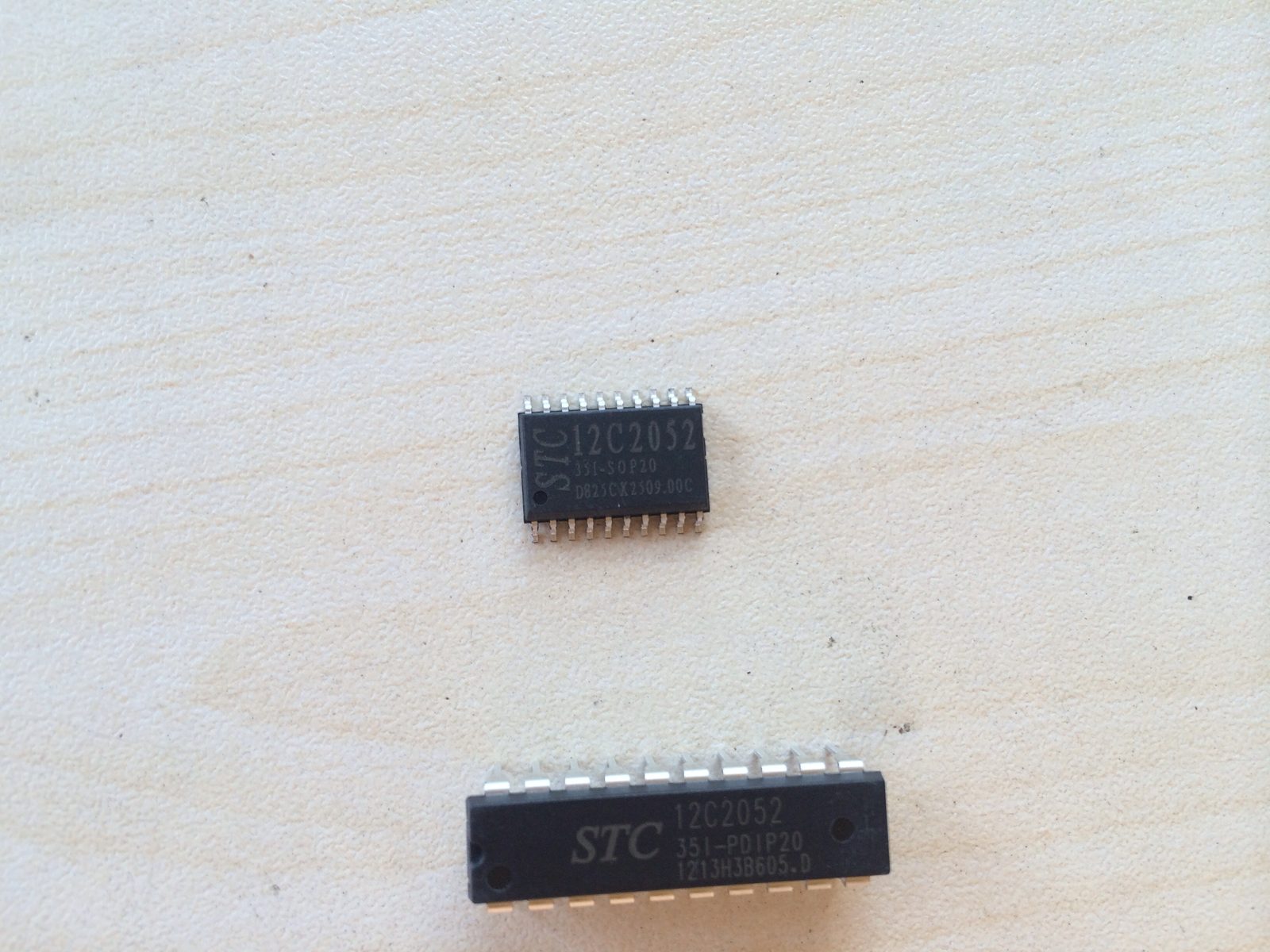 stc12c2052-35i-sop20-dip20