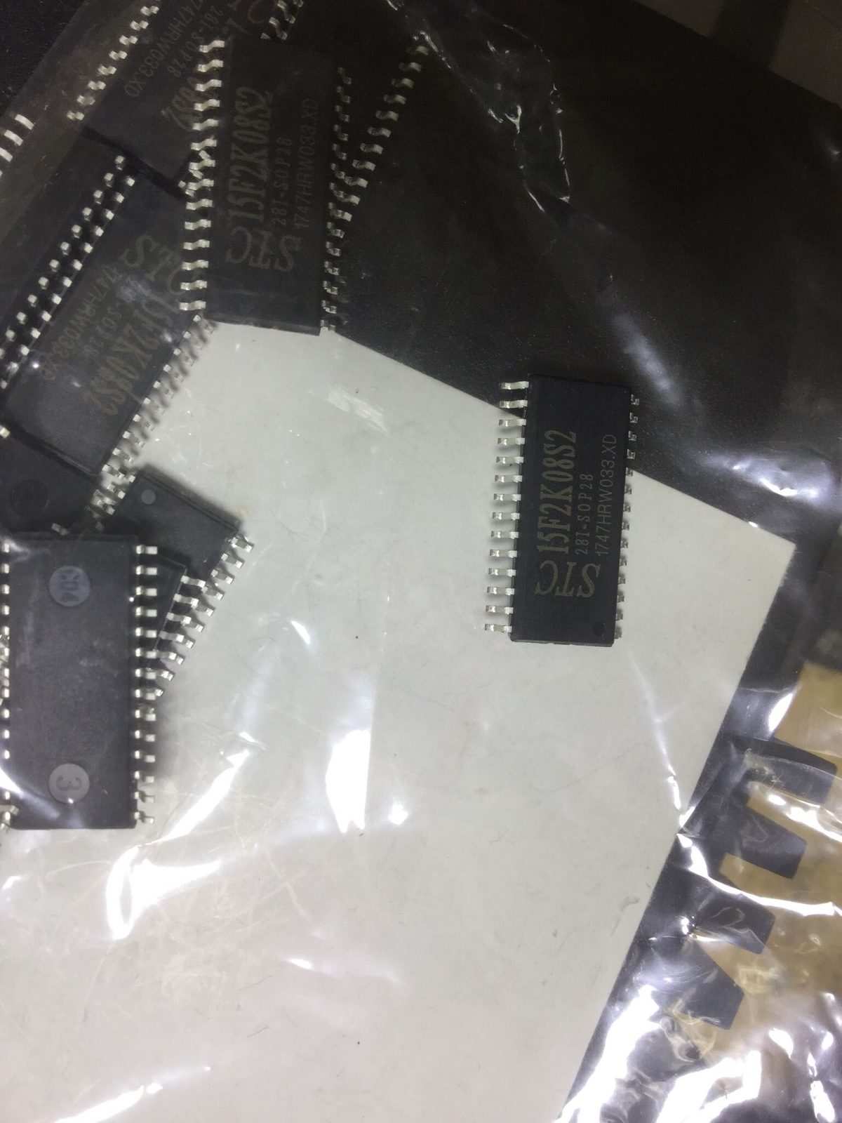 stc15f2k08s2-qfp44