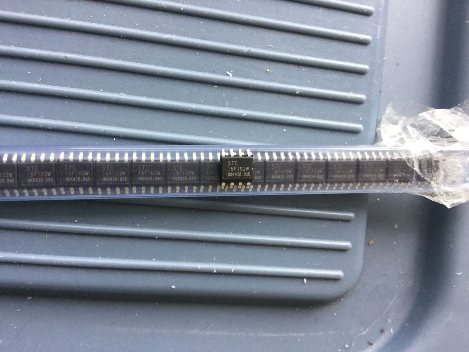 STC15F102W-sop8