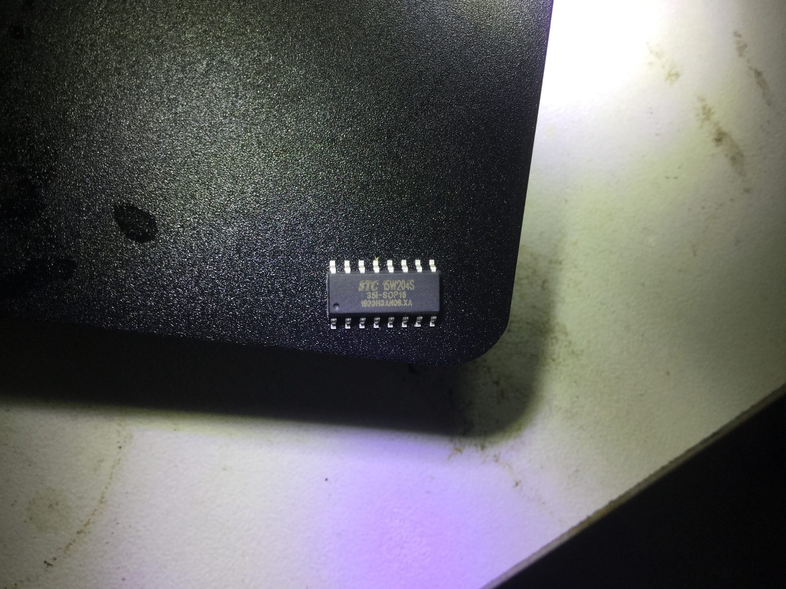 STC15W204S-35I-SOP16