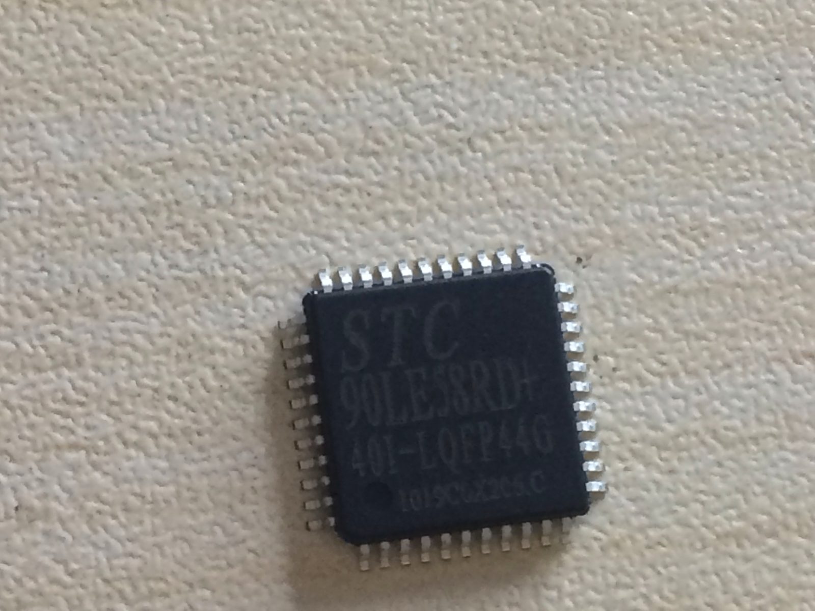 stc90le58rd+