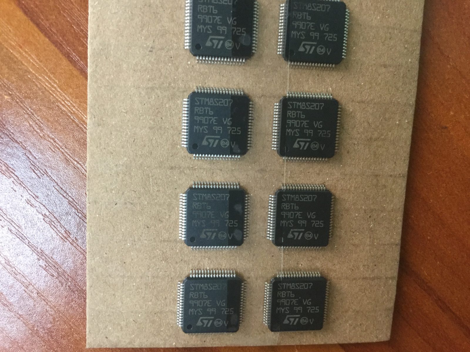 STM8S207RBT6