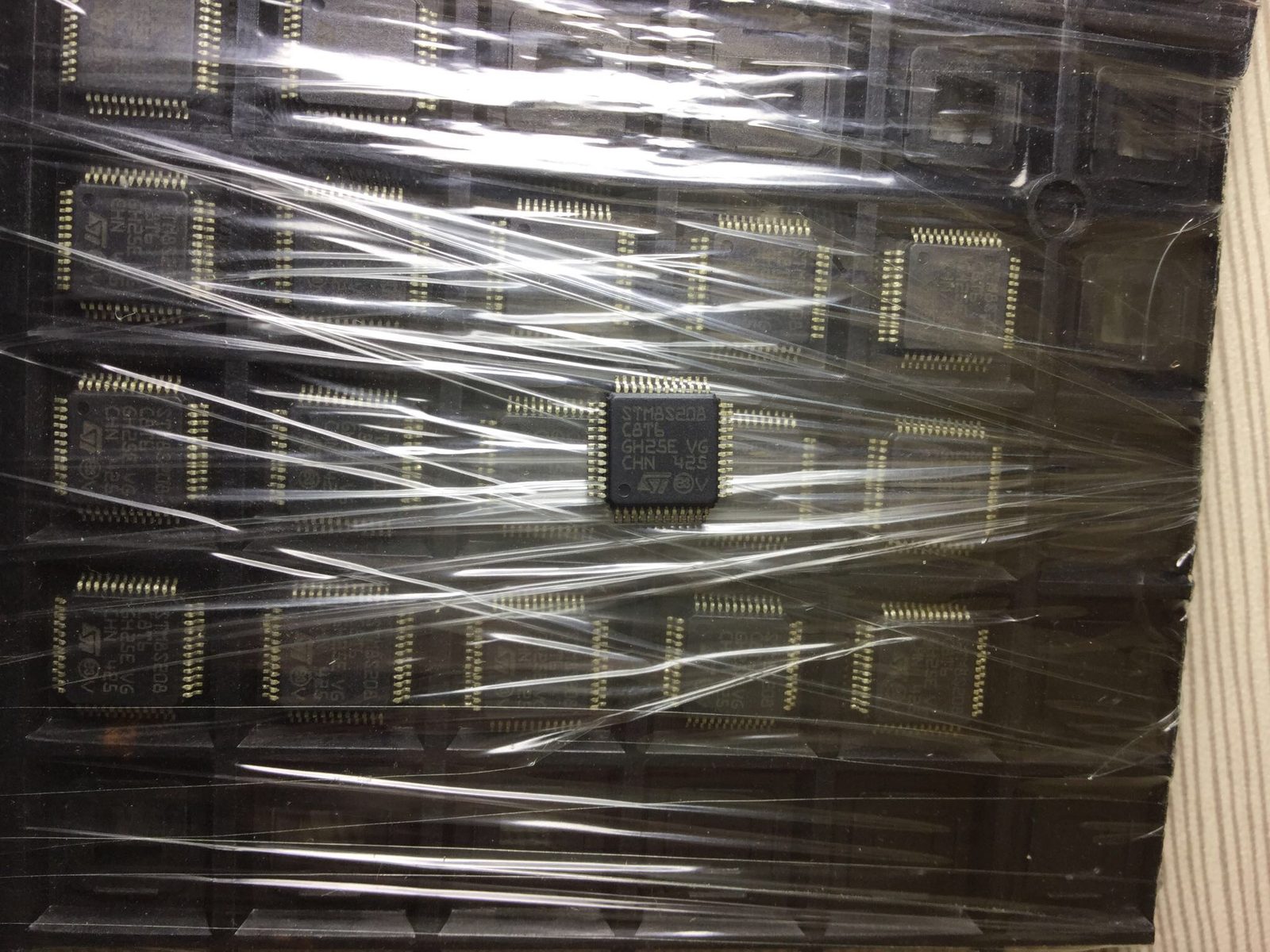 stm8s208cbt6
