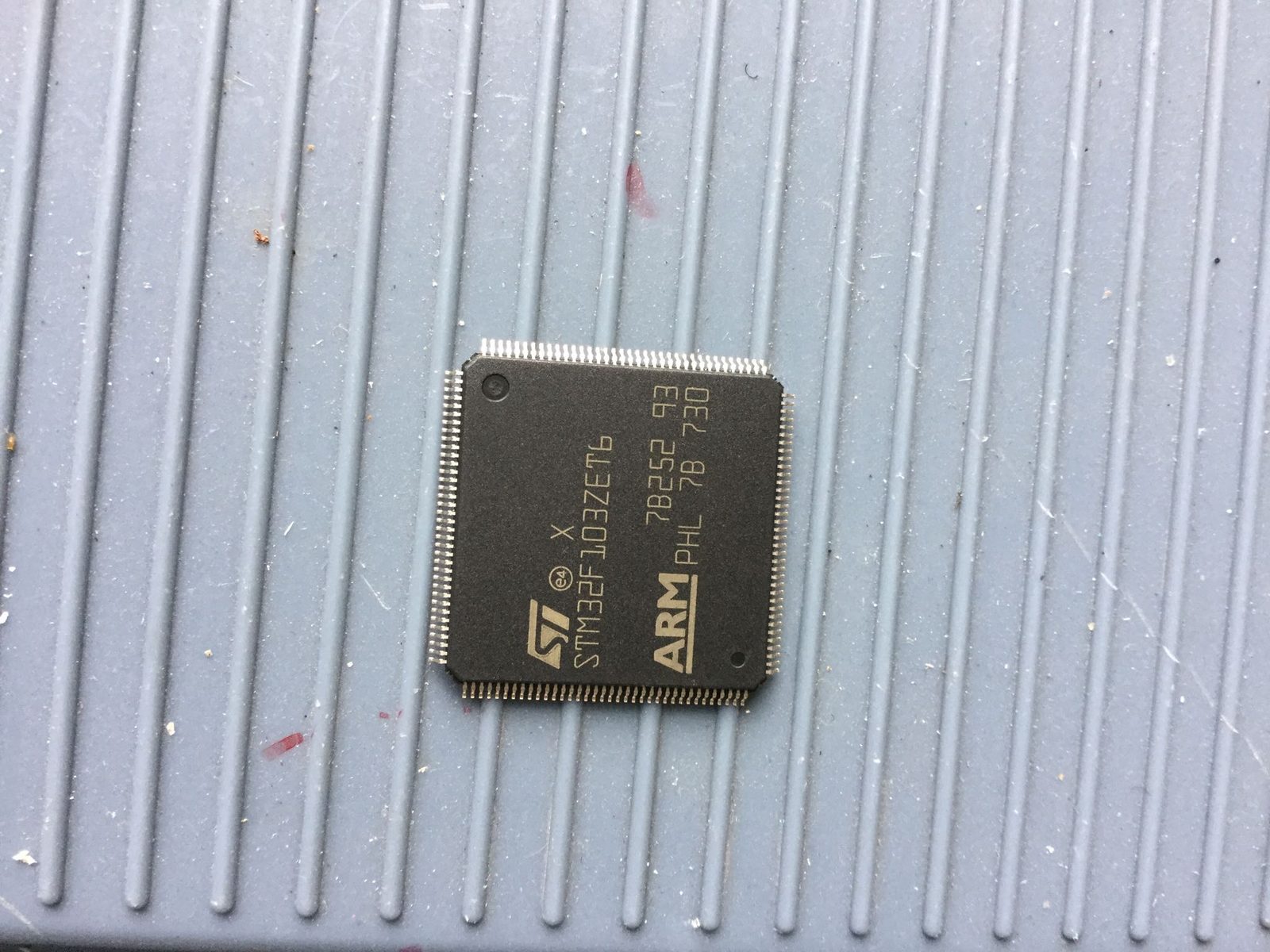 stm32f103zet6