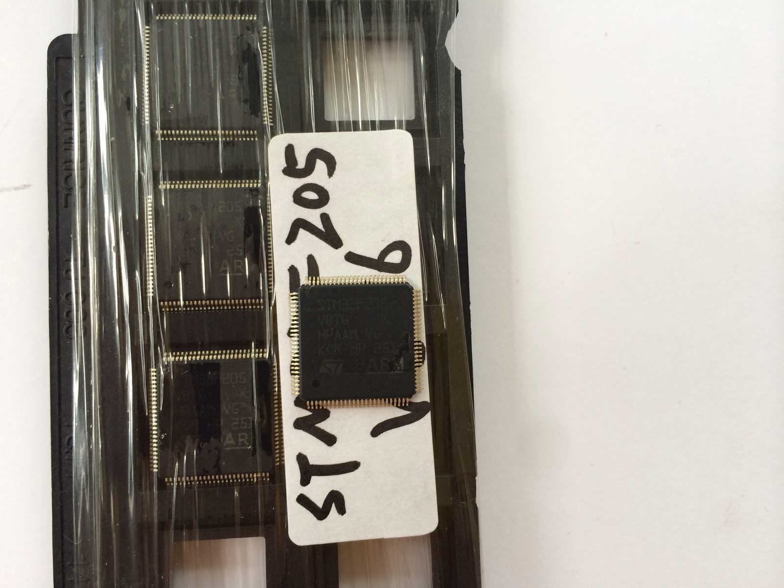 stm32f205vbt6