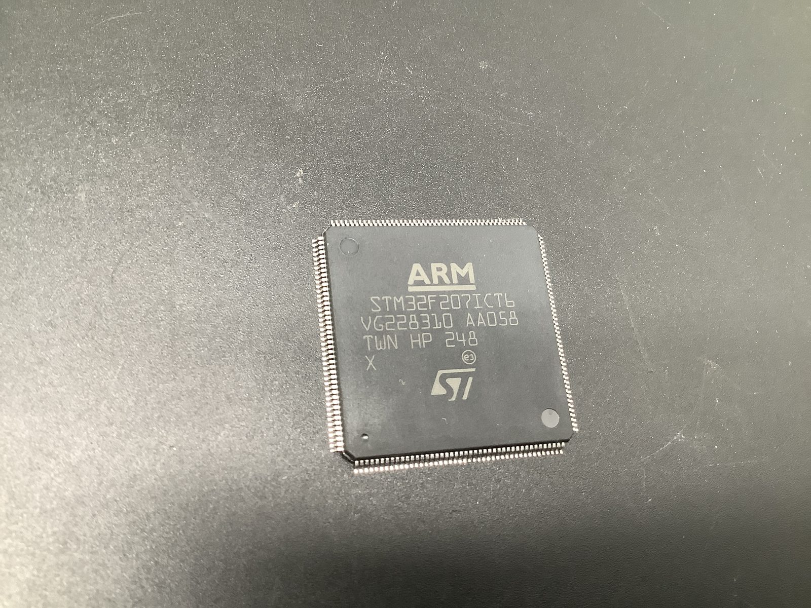 STM32F207ICT6