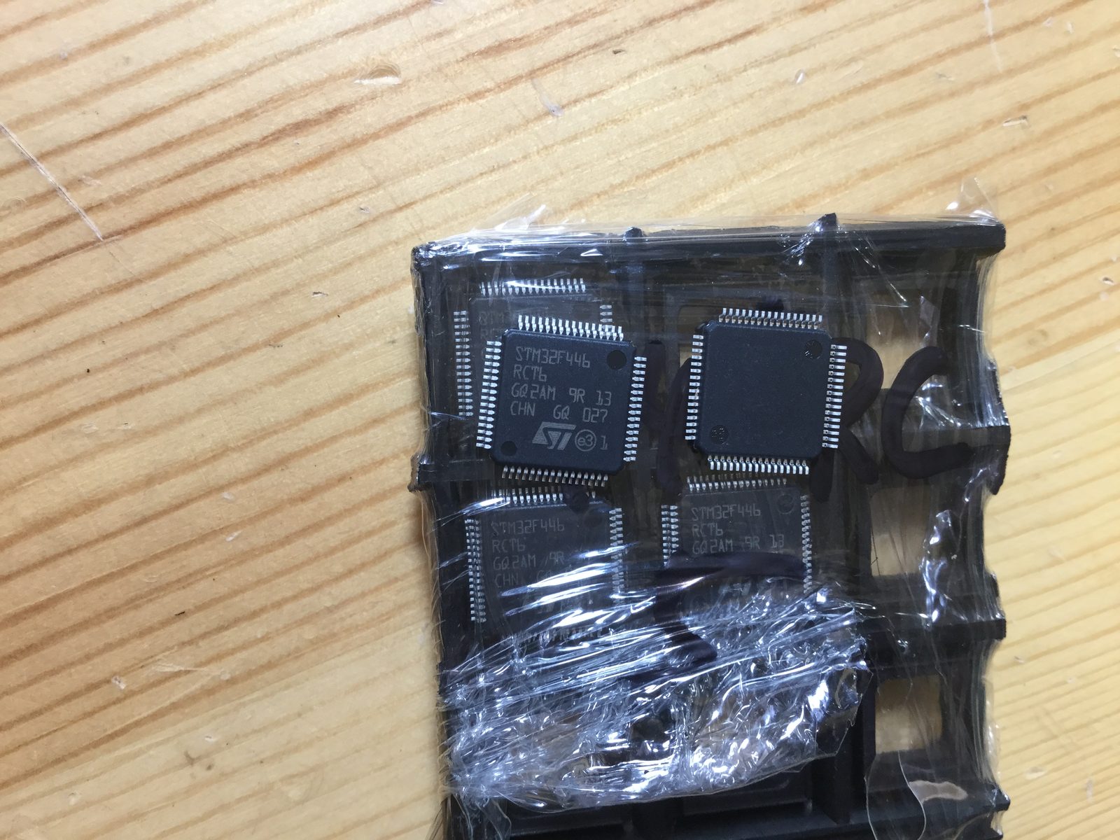 STM32F446RCT6-LQFP64