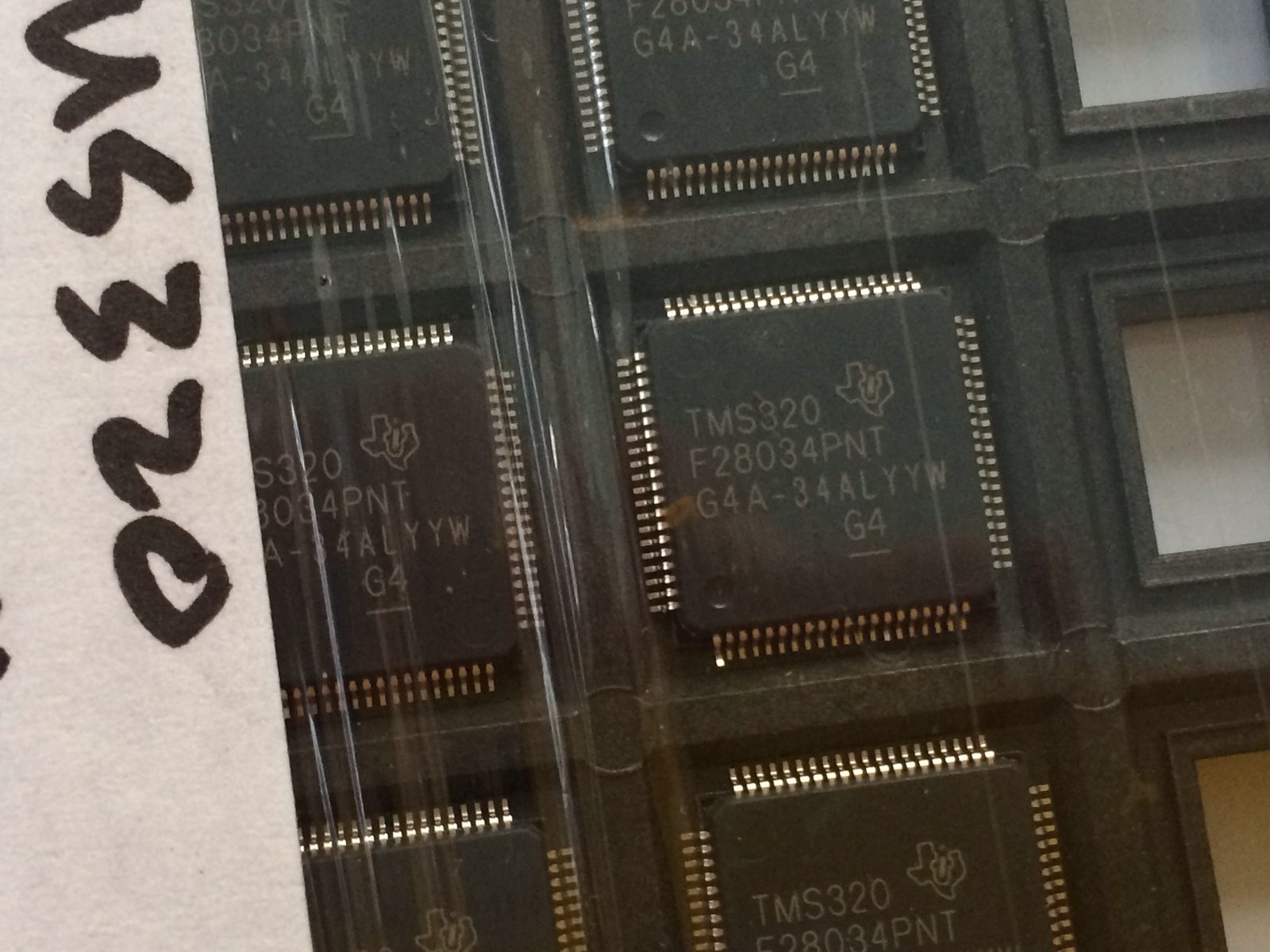 tms320f28034pnt
