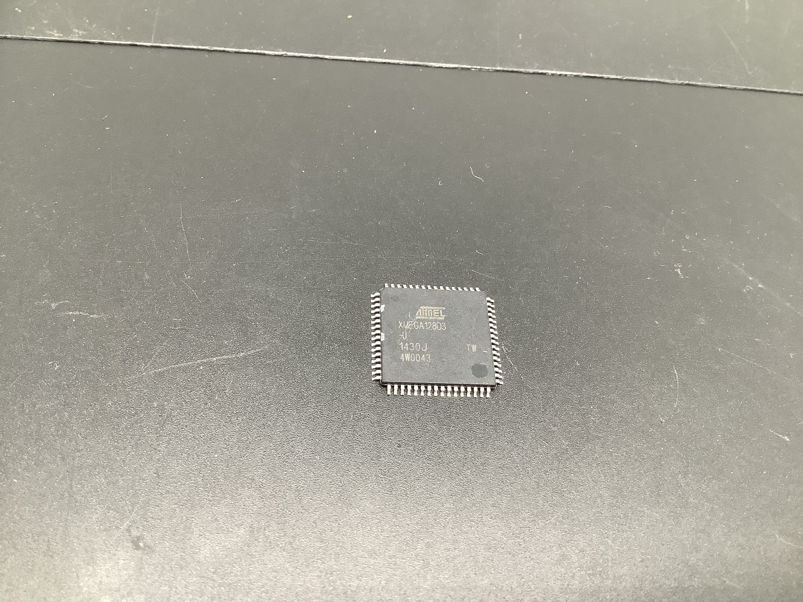XMEGA128D3-U